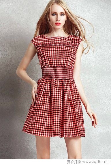 青春阳光格子裙