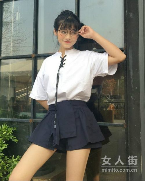 自由随性穿出时尚感，这样的T恤我都要